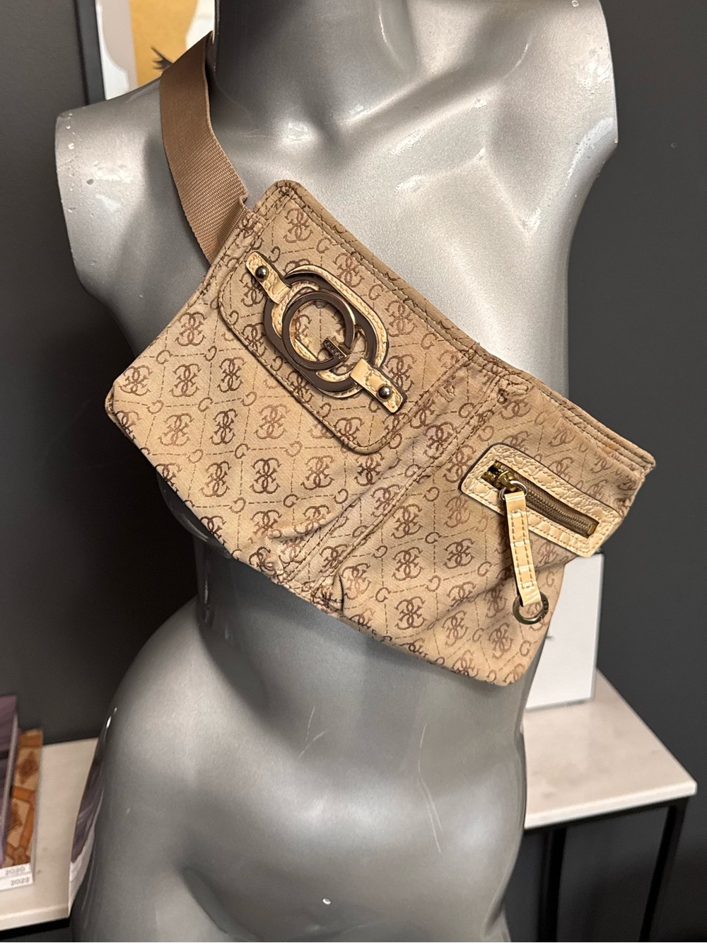 Guess Vintage Y2K belt bag Monogram